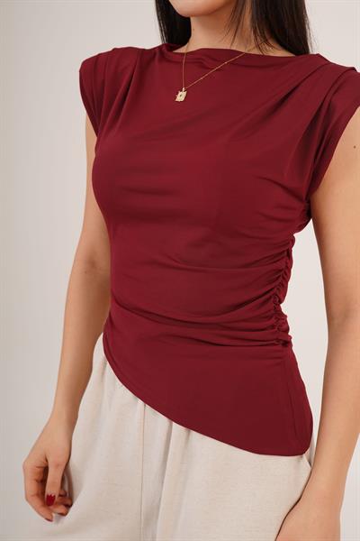 Vatkalı Asimetrik Yandan Büzgülü Bordo Bluz	