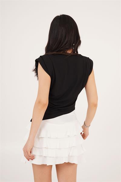 Vatkalı Asimetrik Yandan Büzgülü Siyah Bluz	