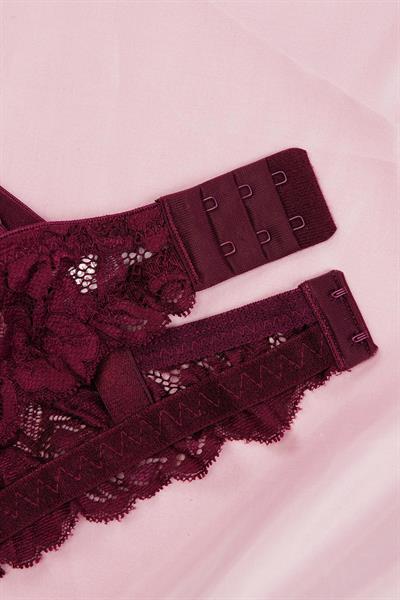 Velvet Dreams Serisi Dantelli Mürdüm Bralet Sütyen