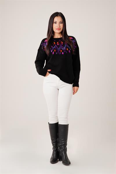 Yaka Payet İşlemeli Salaş Kesim Siyah Triko Kazak