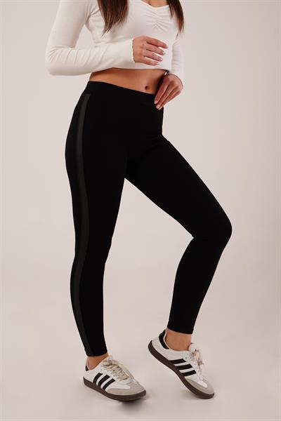 Yan Mat Deri Şeritli Siyah Çelik Örme Tayt