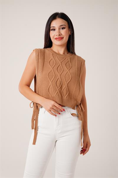 Yandan Bağlamalı Camel Triko Süveter