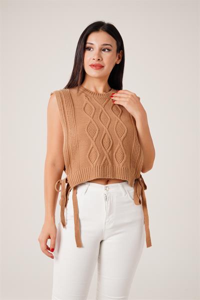 Yandan Bağlamalı Camel Triko Süveter