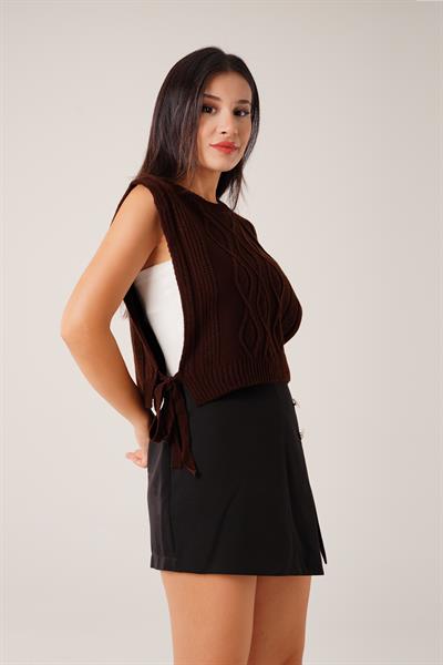 Yandan Bağlamalı Kahve Triko Süveter
