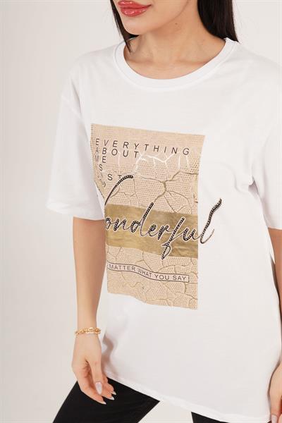 Wonderful Yazı Detaylı ve Taş İşlemeli Beyaz Tişört