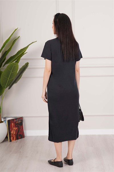 Yırtmaç Detaylı Kısa Kollu Salaş Maxi Siyah Elbise