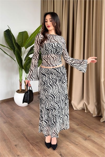 Zebra Ekru Desen Tül Etek