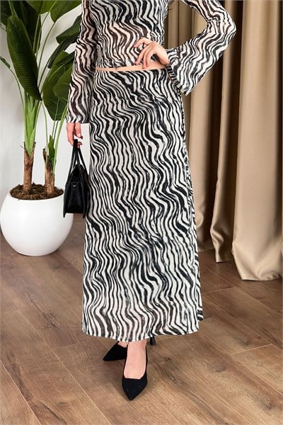 Zebra Ekru Desen Tül Etek