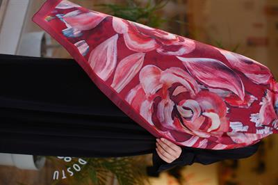 Gül Desenli Şal Bordo
