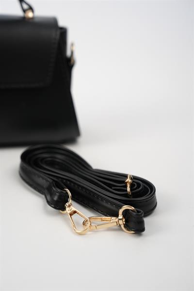 Kapaklı Deri Çanta Siyah