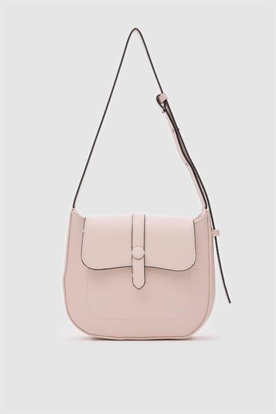 Kapaklı Oval Baget Çanta Krem