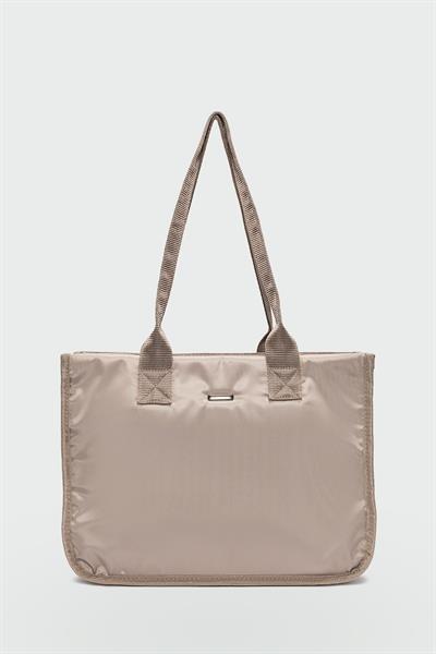 Kapitone Puf Çanta Vizon