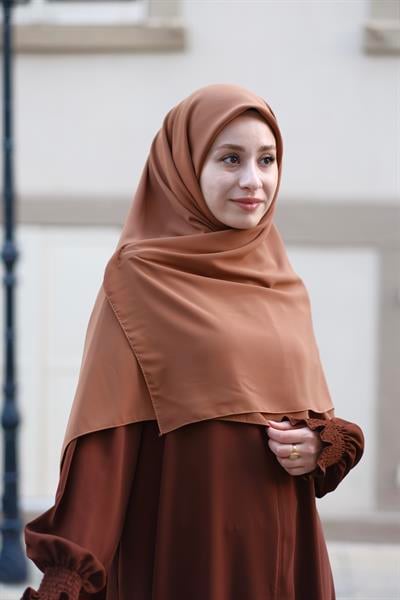 Medine İpeği Eşarp Taba