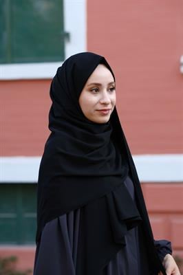 Medine İpeği Şal Siyah