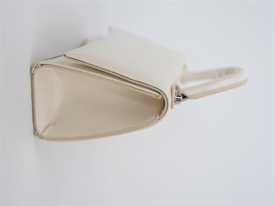 Oval Kavisli Çanta Krem