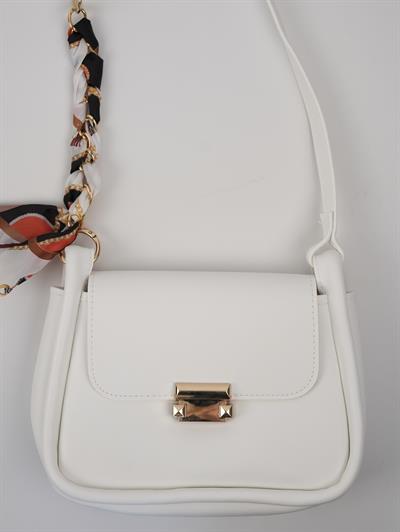 Tokalı Deri Çanta Beyaz