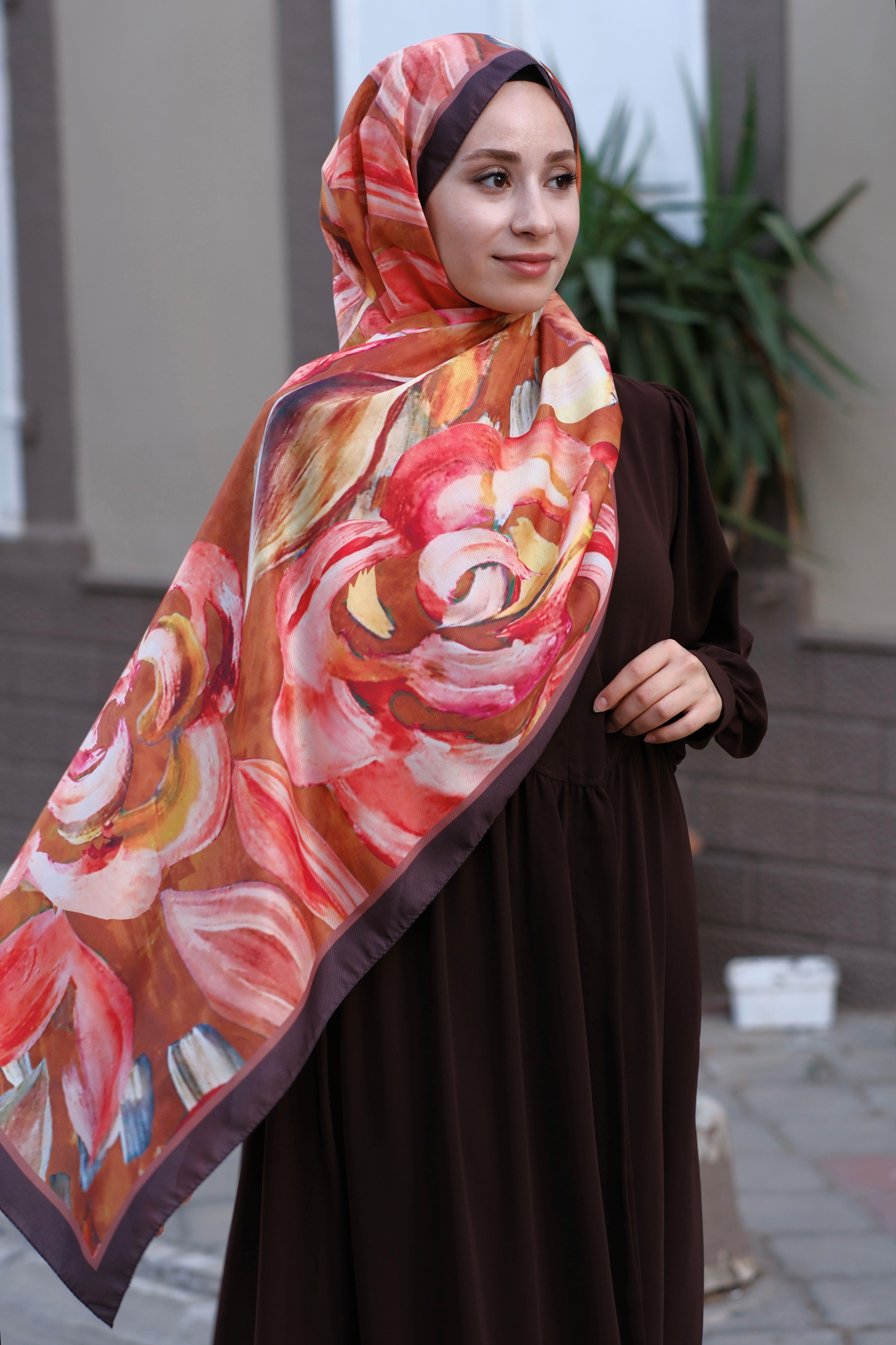 Gül Desenli Şal Kahverengi