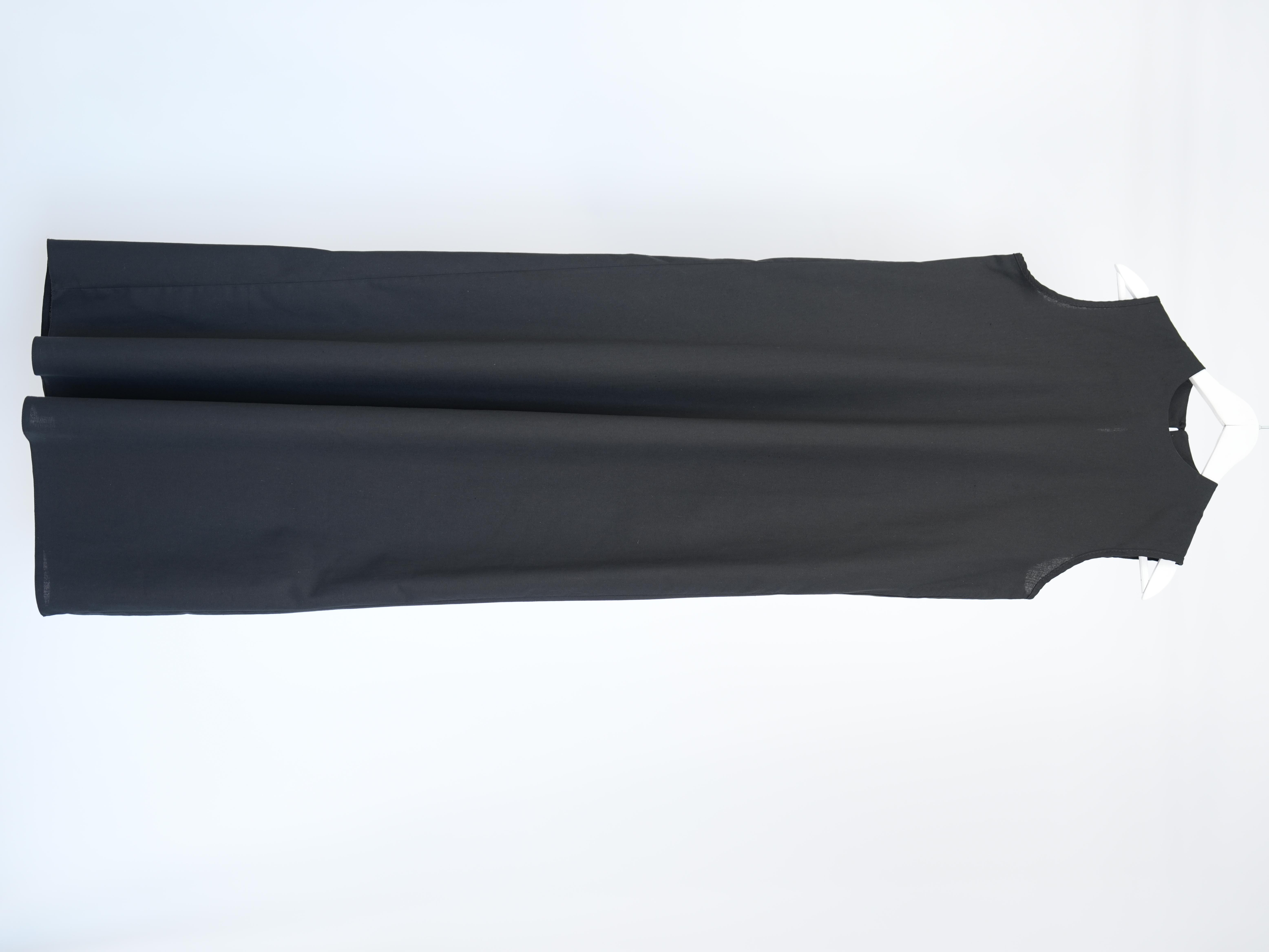 Kolsuz Keten Elbise Siyah