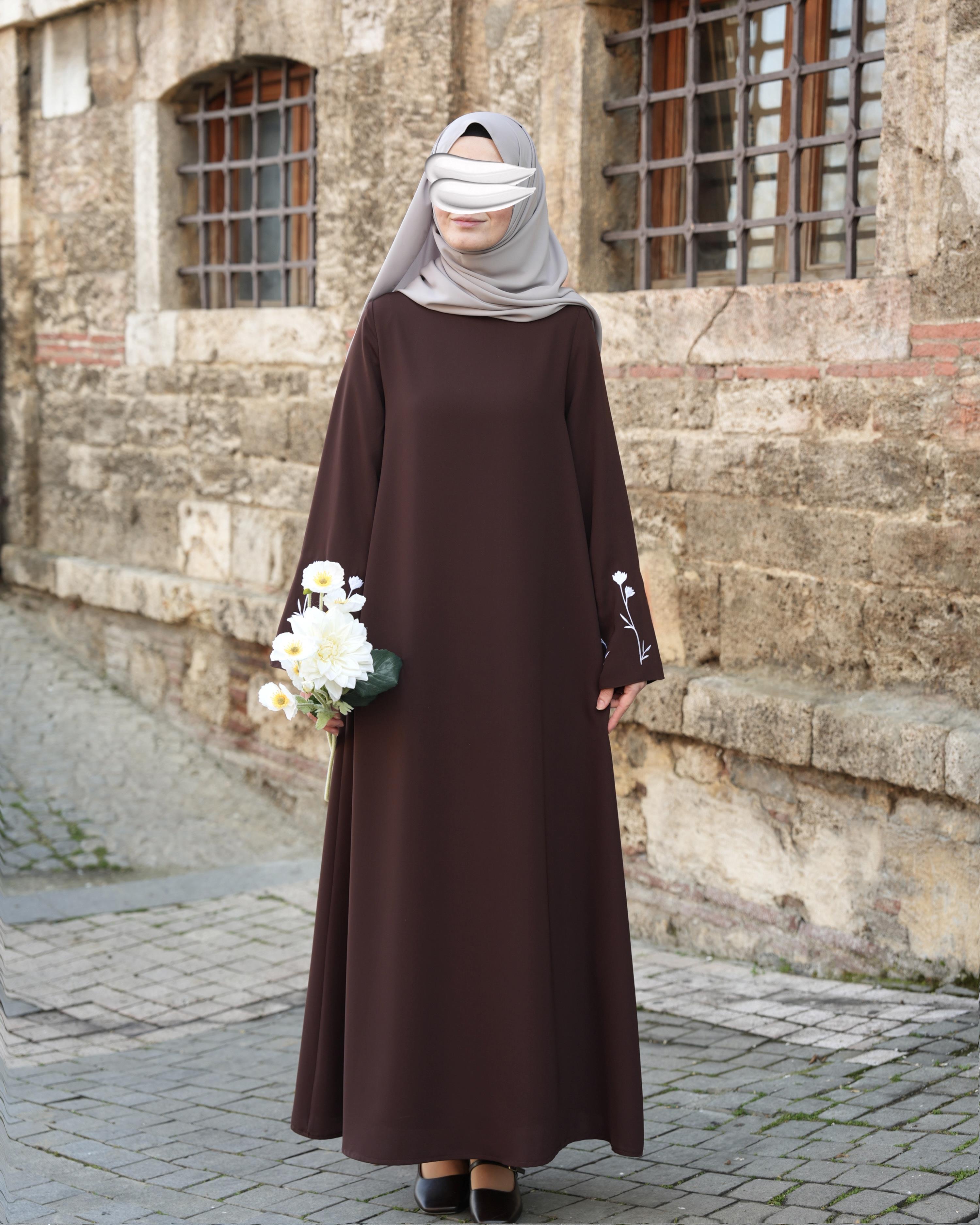 Sare Elbise Acı Kahve