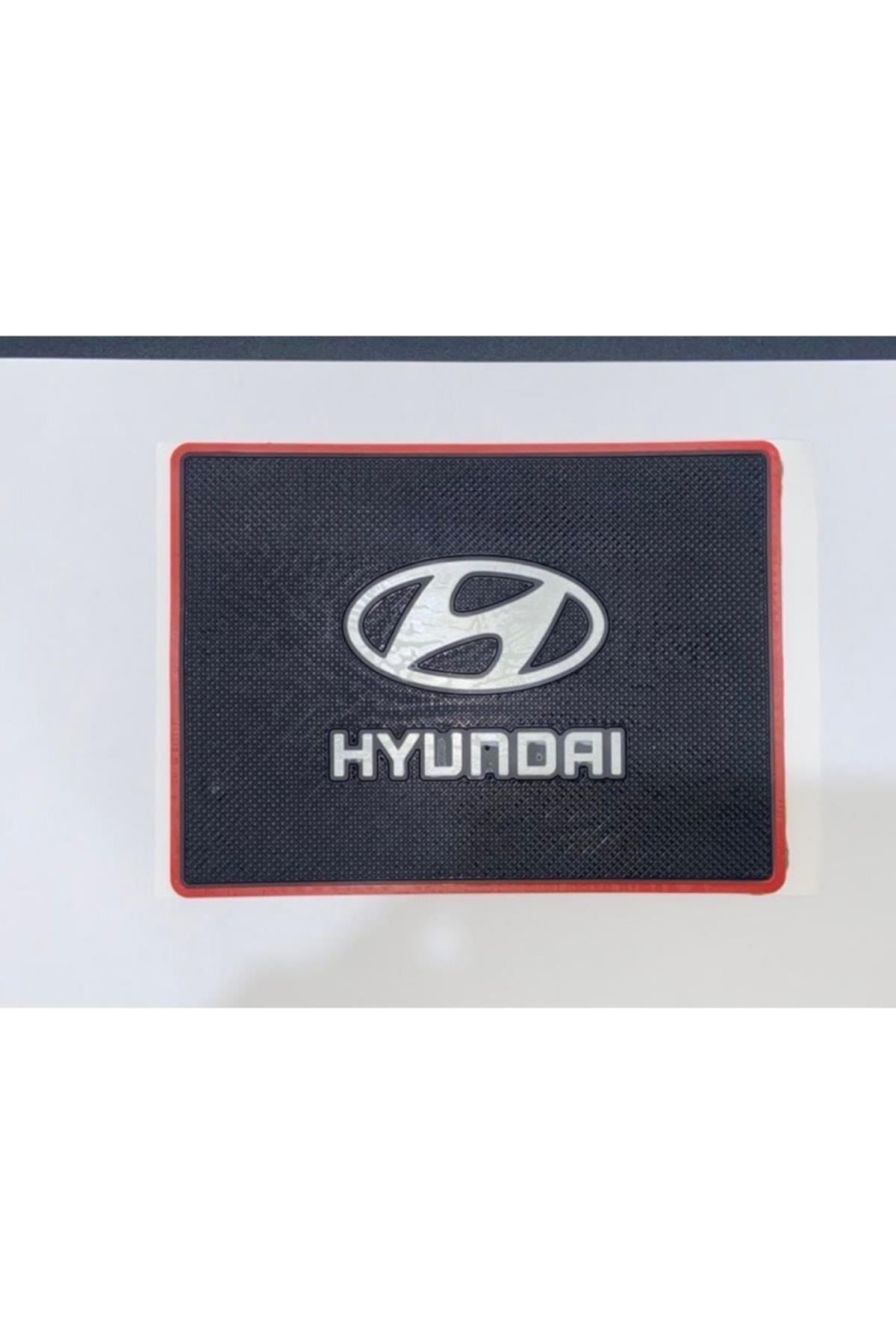 Hyundai Logolu Kaydırmaz Ped
