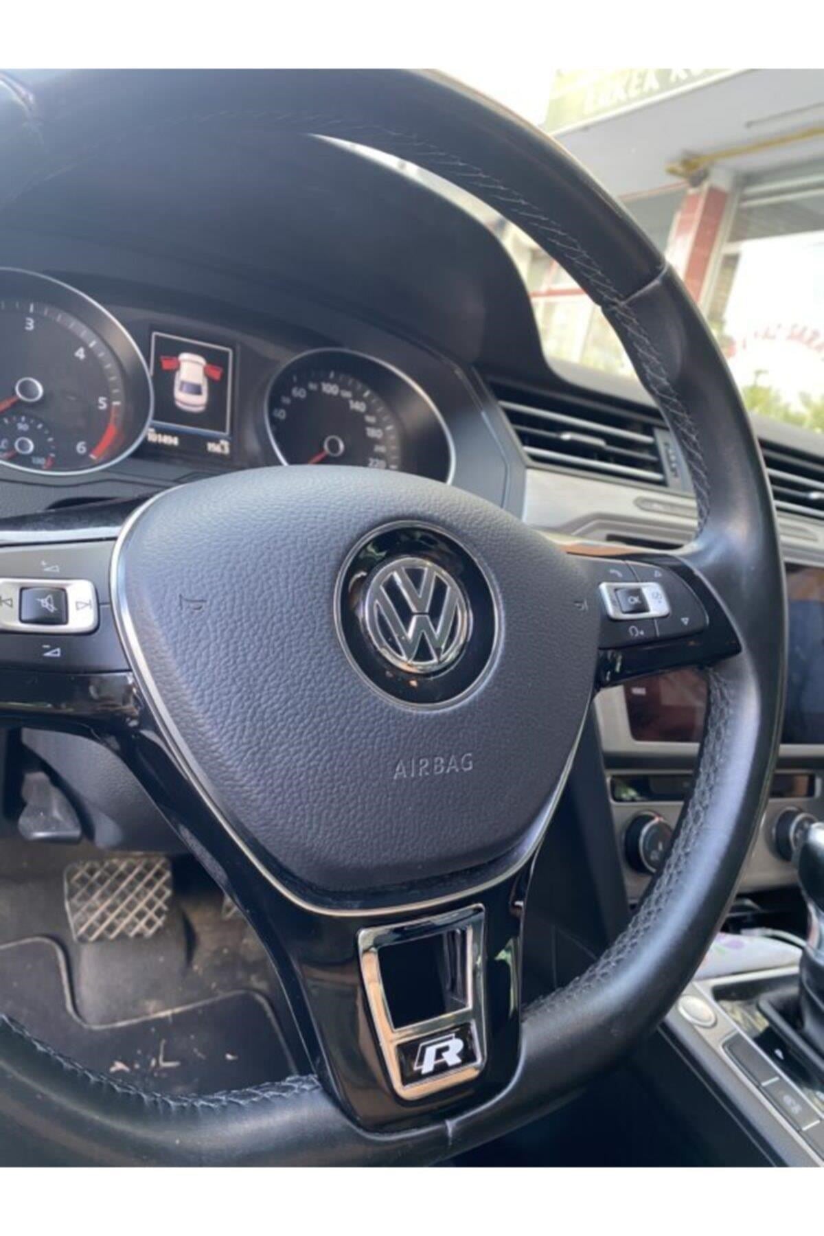 Passat B8 R Direksiyon Logo Kapak