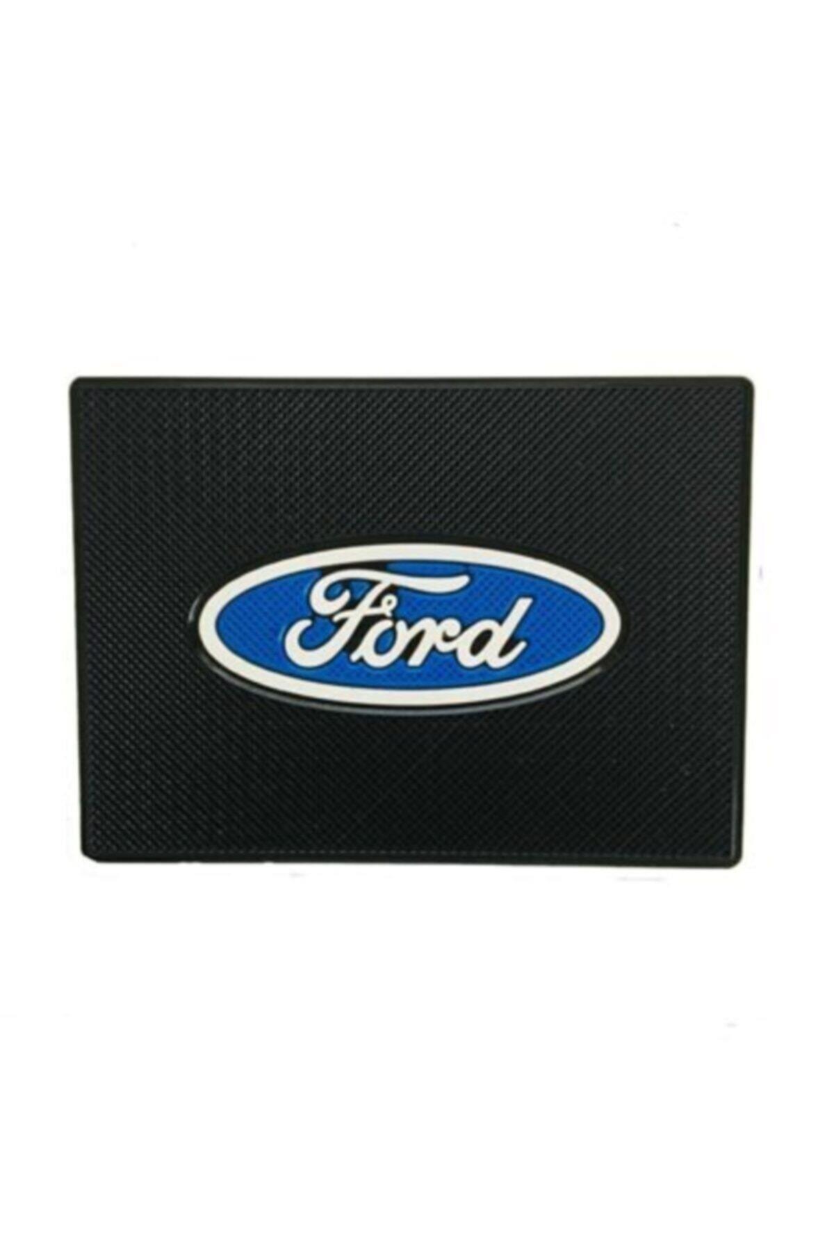 Ford Torpido Üstü Kaydırmaz Ped