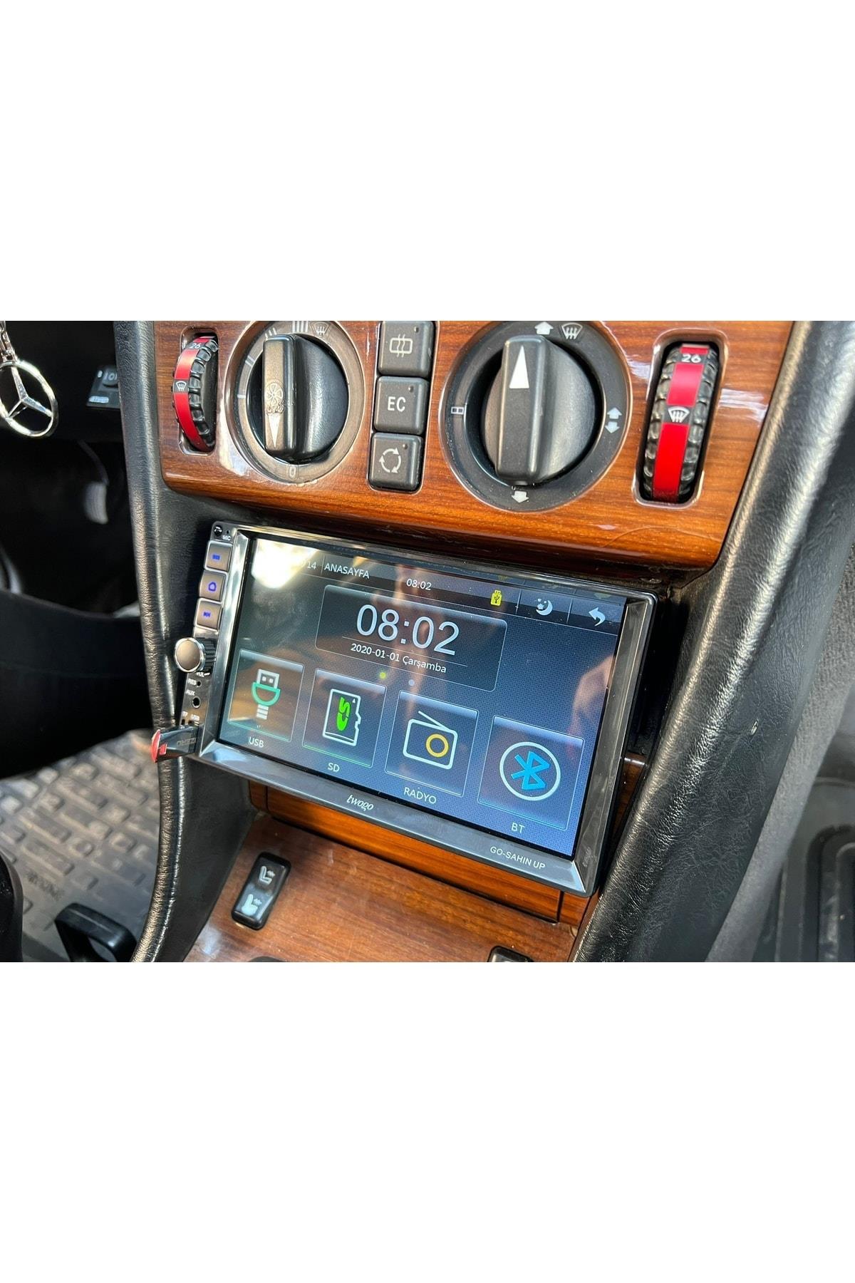 Mercedes W124 Multimedya