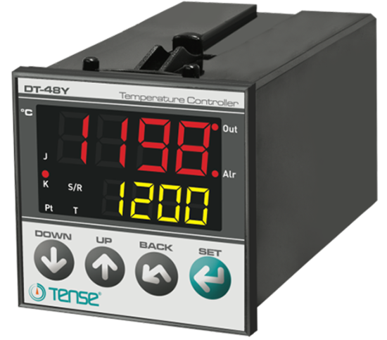 Dijital Multifonksiyon Özellikli Termostat 48x48 mm