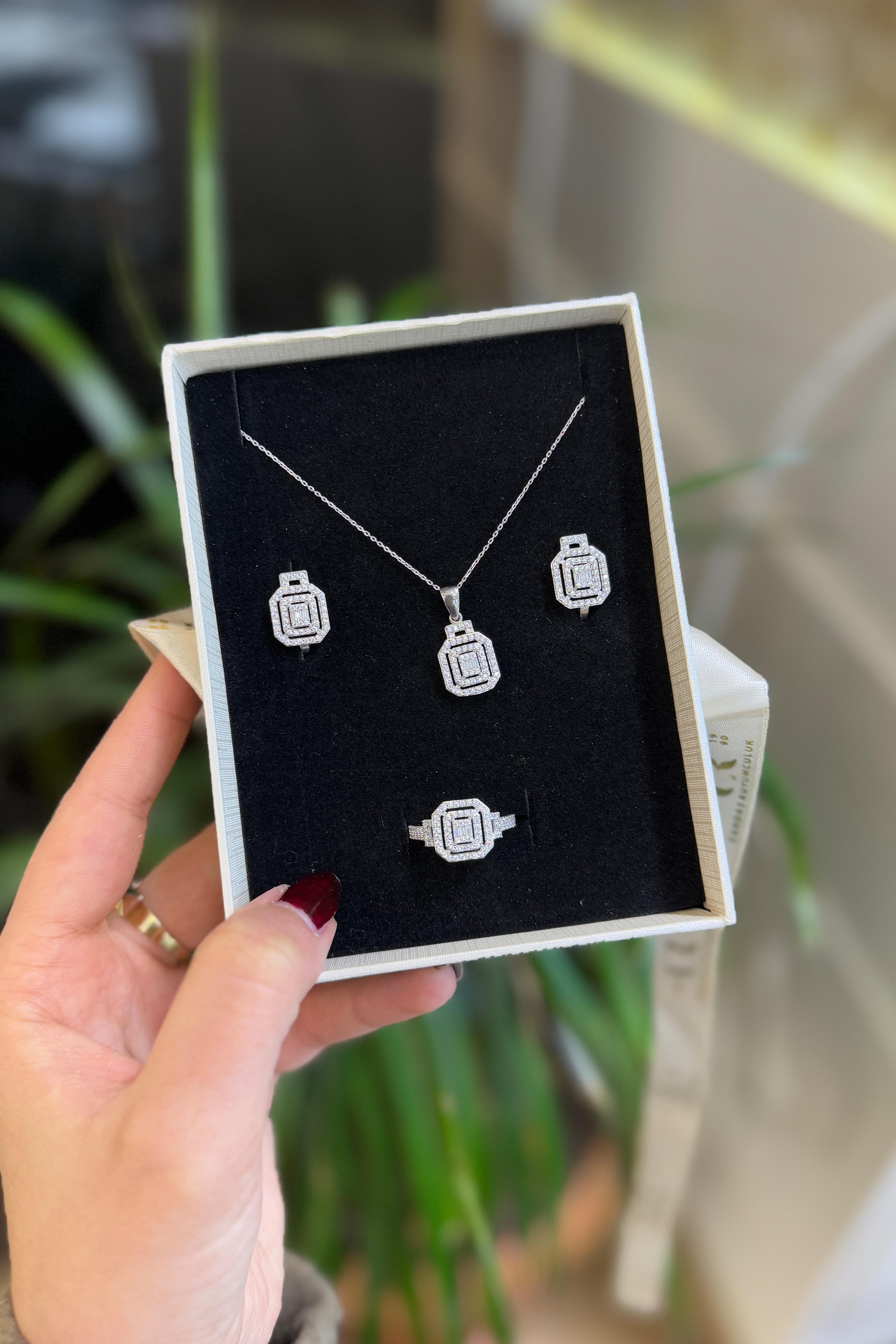 Baget Set