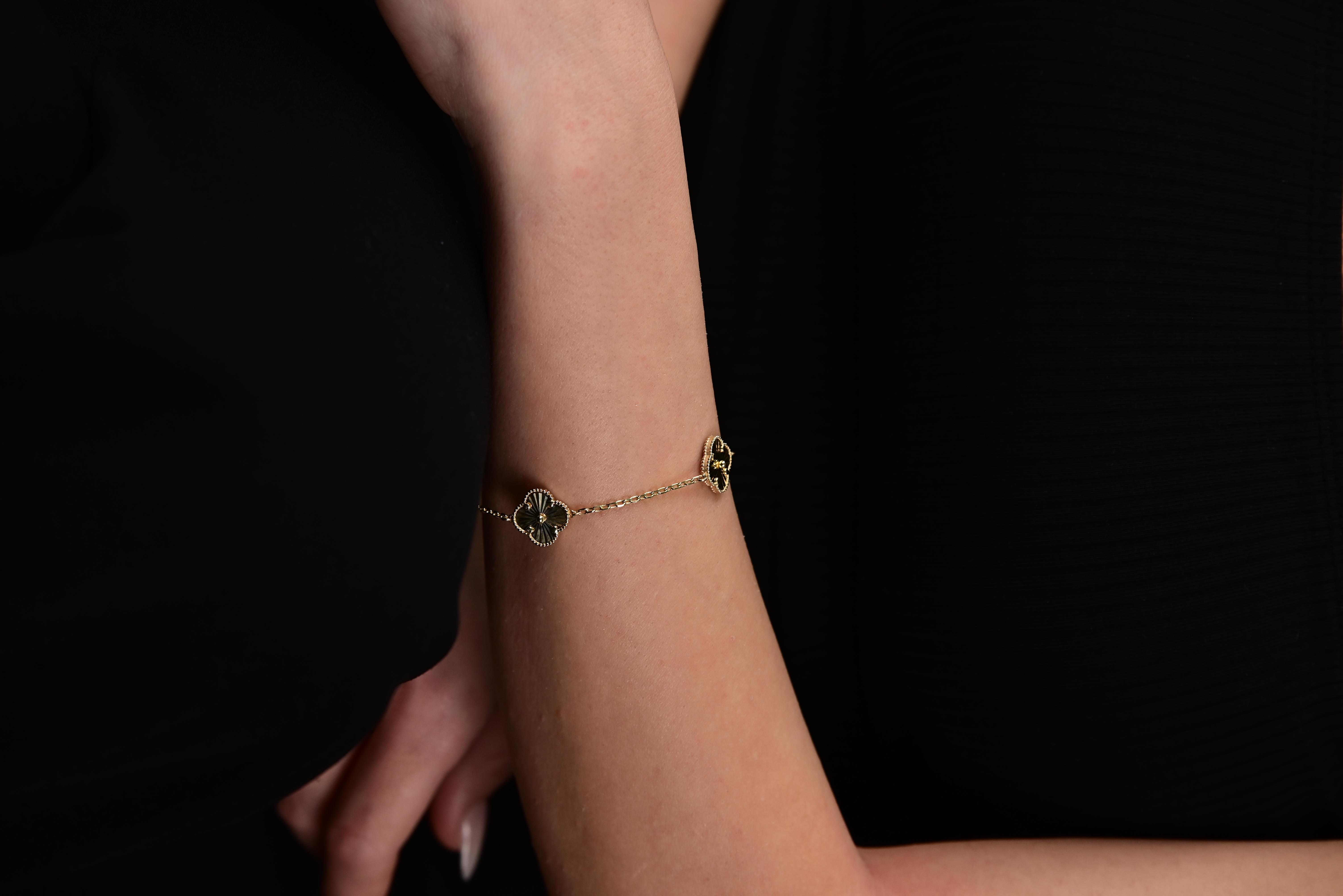 VAN CLEEF GOLD MOTİF KÜNYE
