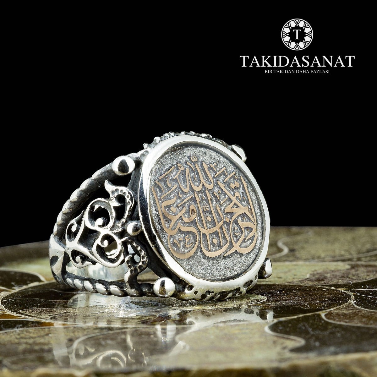 Üzülme Allah Mutlaka Bizimle Beraberdir Hat Yazılı Gümüş Yüzük