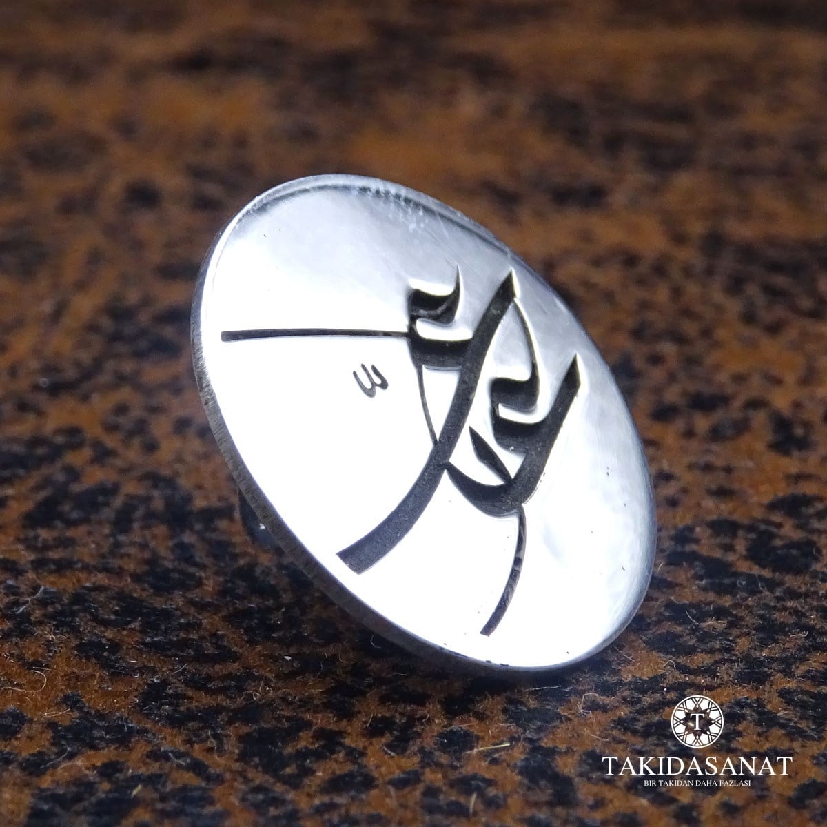 Kişiye Özel Logo İsim Tasarımı Gümüş Rozet