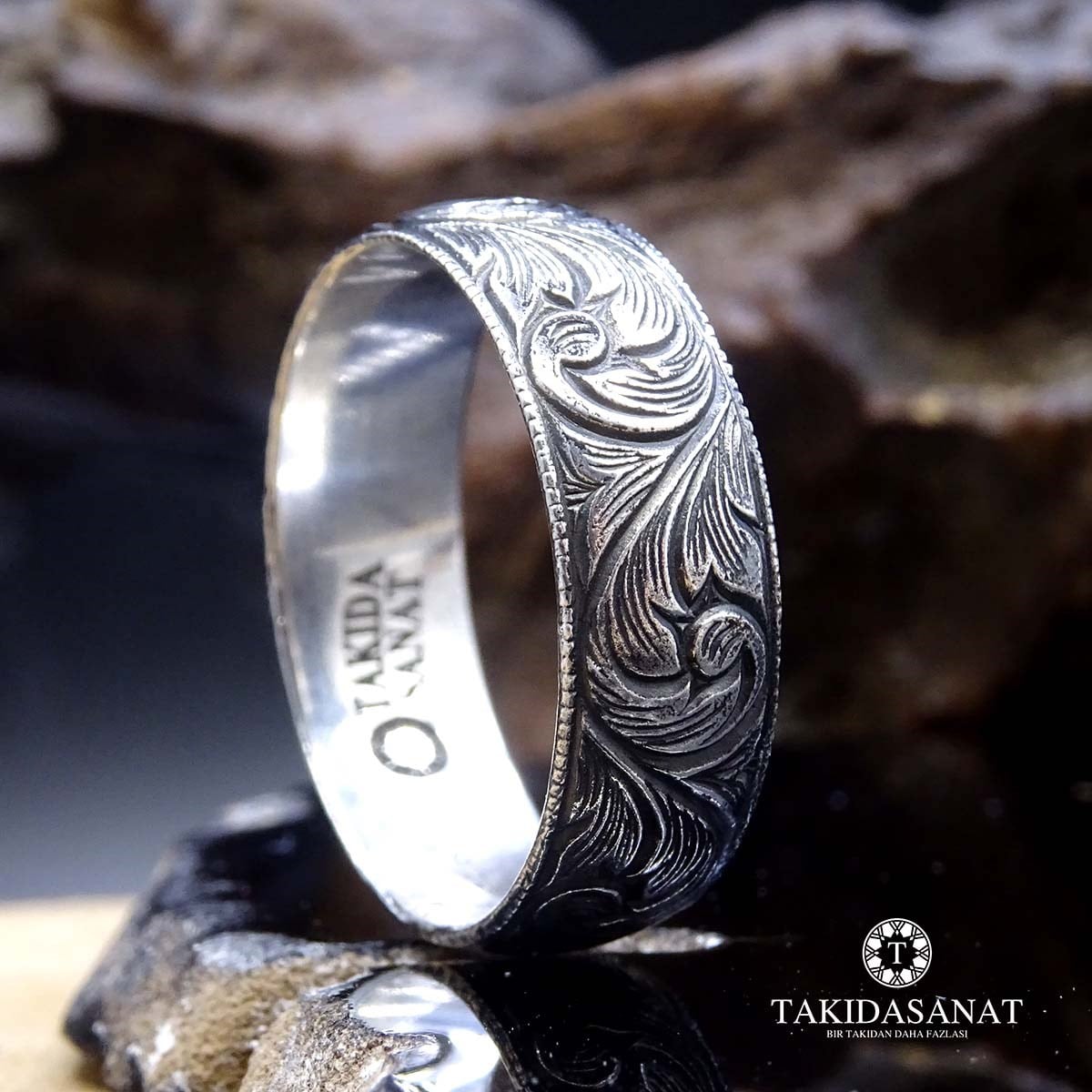 Sade Kalemkar Motifli 7 mm Tek Gümüş Alyans
