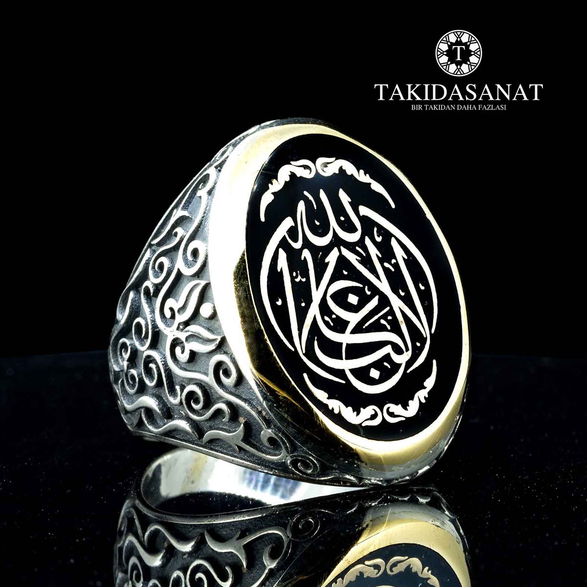 Allah'tan Başka Galip Olan Yoktur Hat Yazılı Gümüş Yüzük