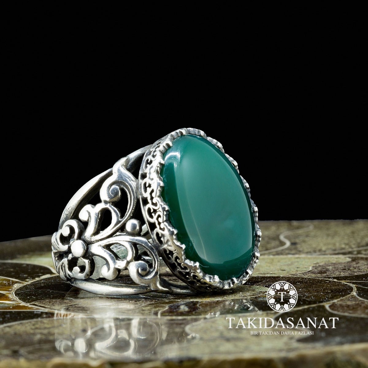 Yeşil Akik Taşlı El Yapımı Gümüş Yüzük