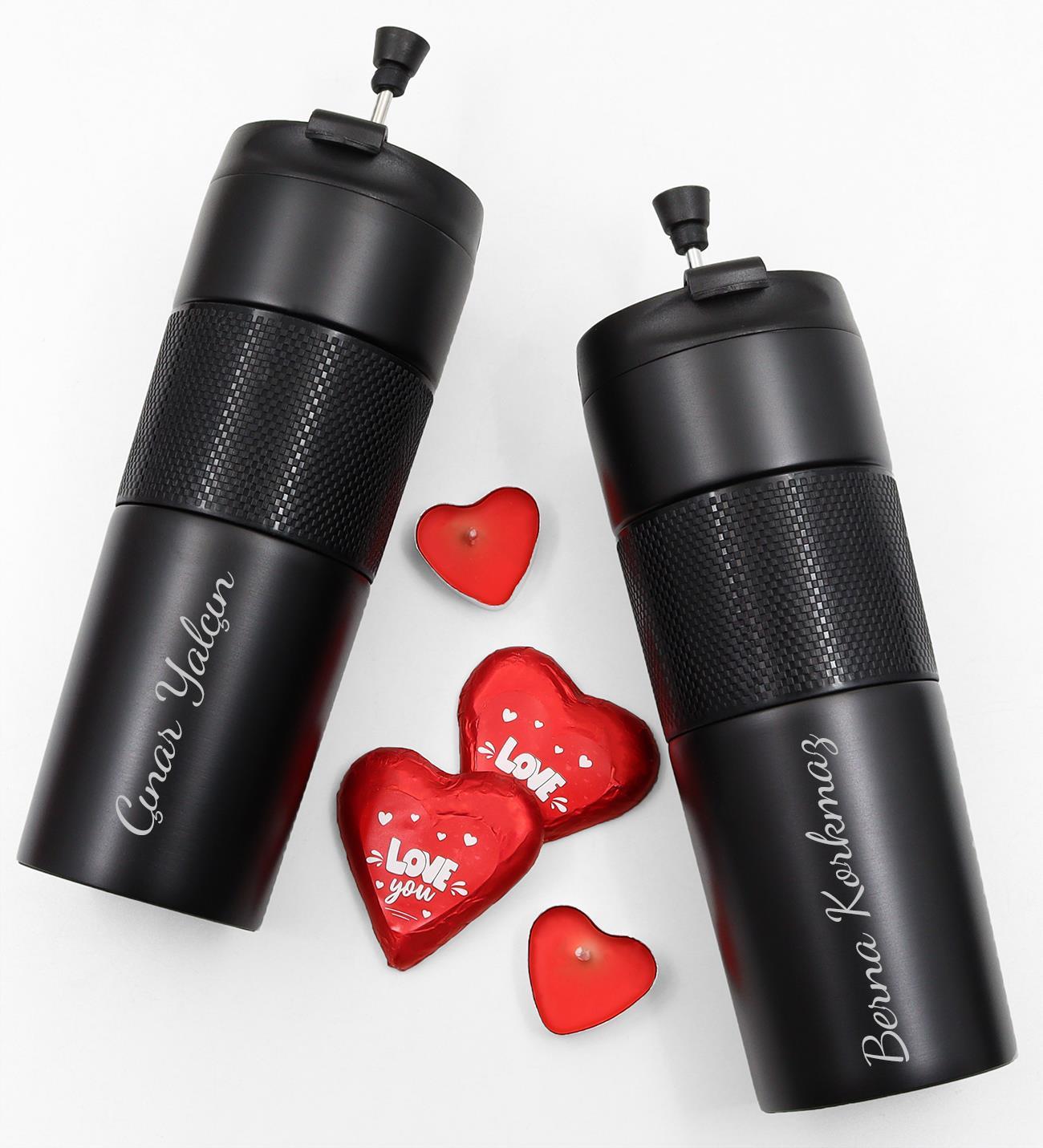 Çiftlere Özel İsimli 2'li French Pressli Termos & 2li Kalp Çikolata & 2 li Kalp Mum Hediye Seti
