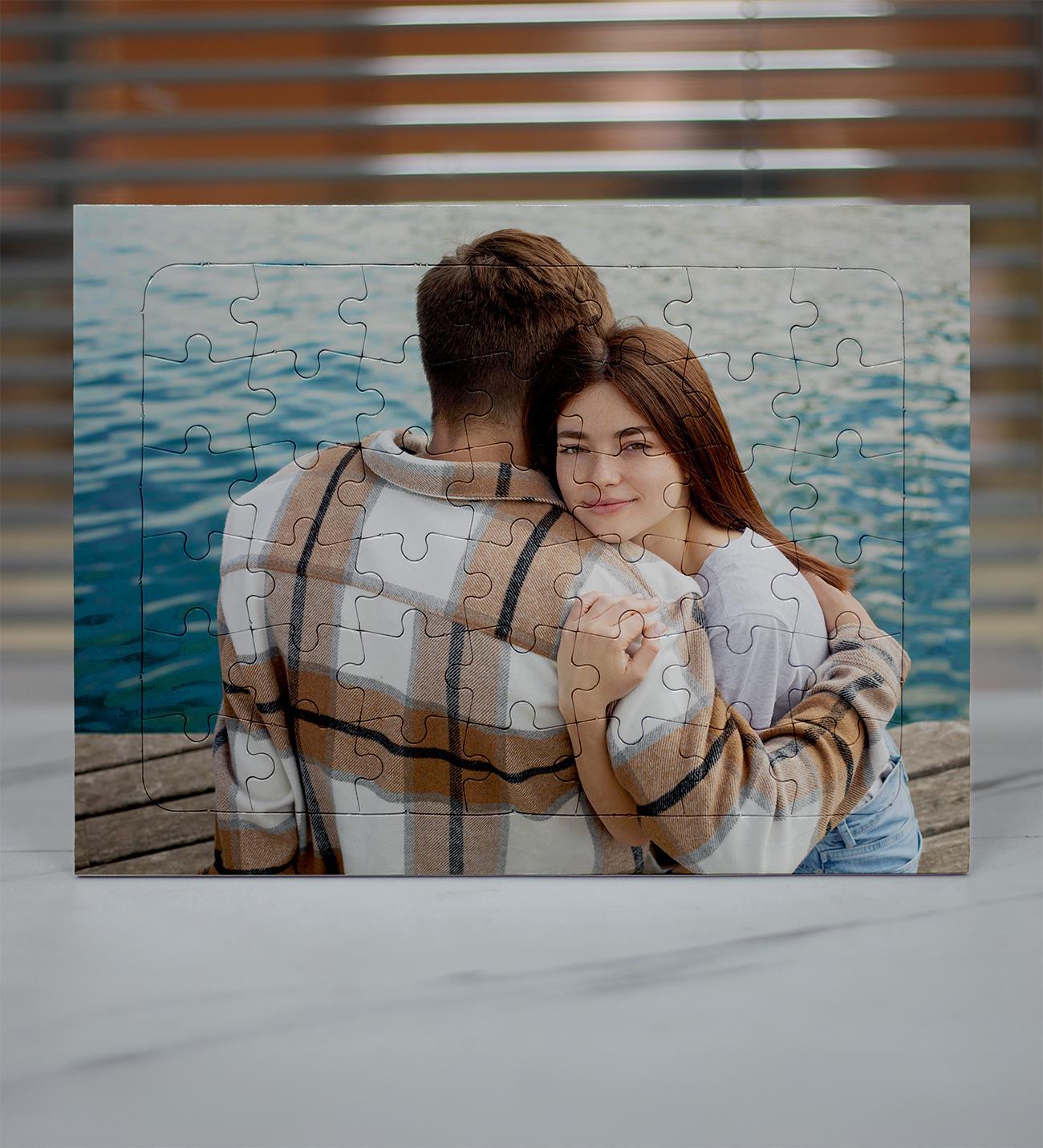 Kişiye Özel Fotoğraf Baskılı Ayaklı Puzzle Yapboz - 42 Parça (27x20cm)