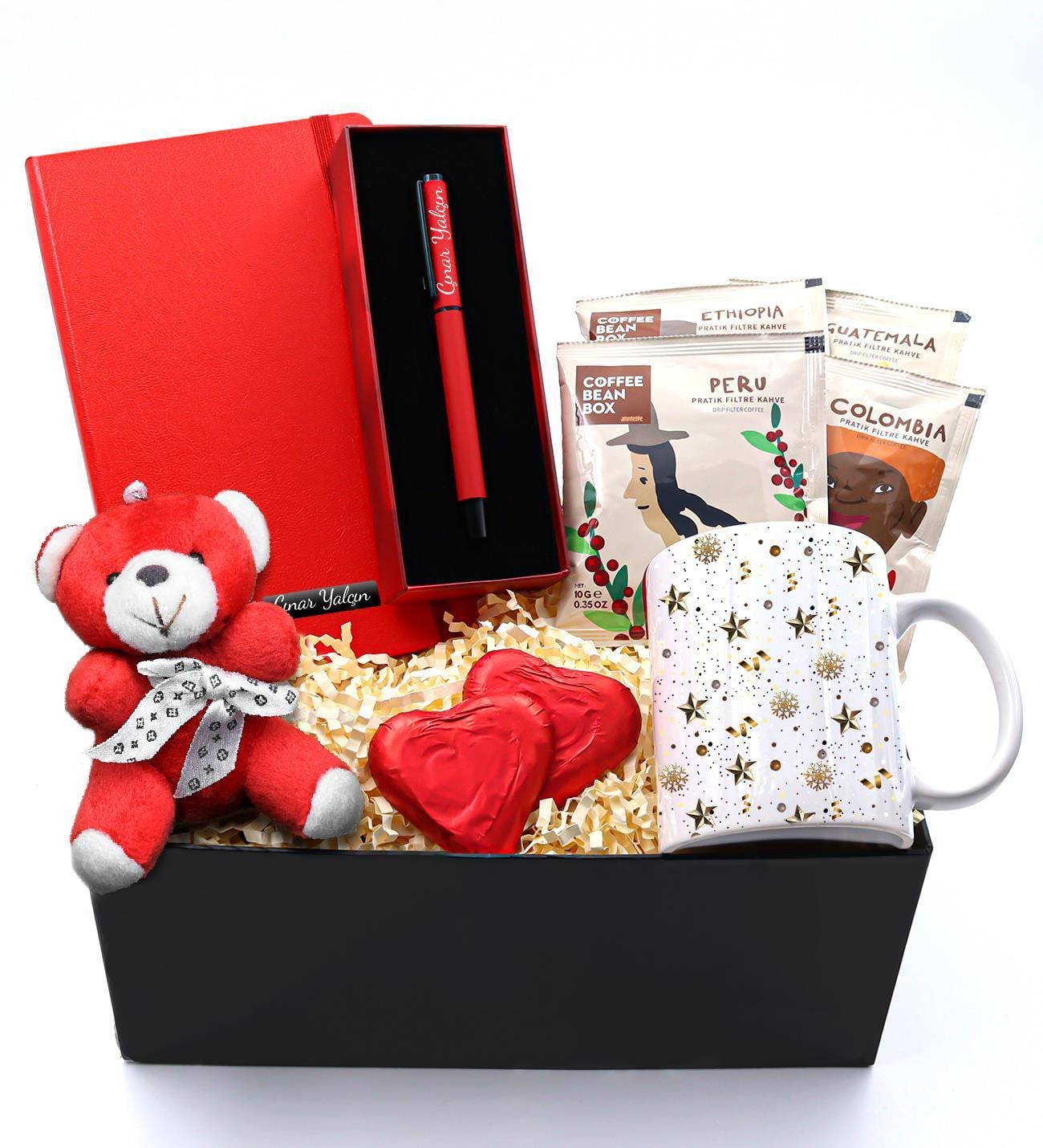 Kişiye Özel Kırmızı Roller Kalem & Kırmızı Defter & Mini Peluş Ayıcık & Dünya Kahveleri Seti & Konfeti Kupa & 2'li Kalp Çikolata Hediye Seti