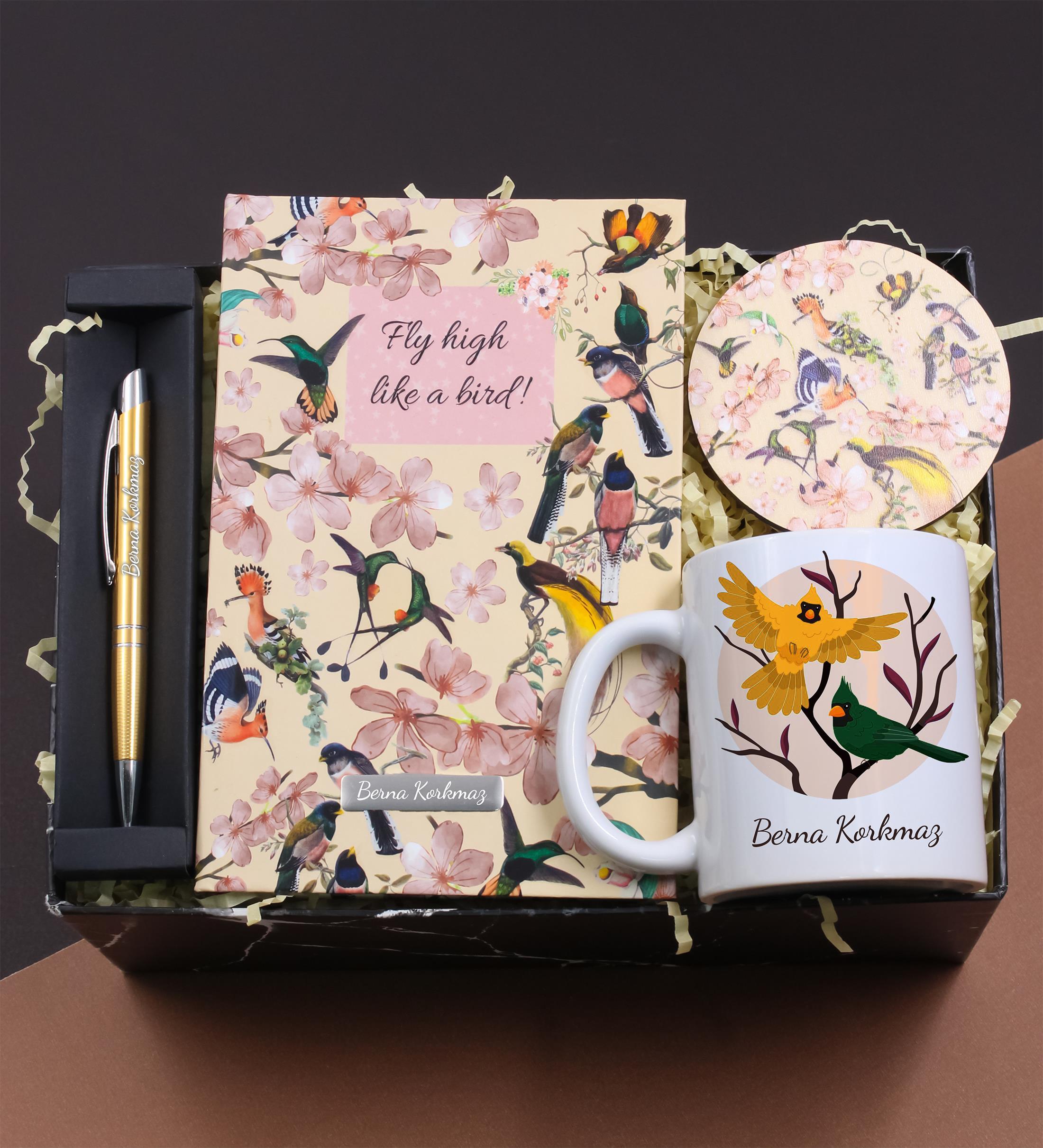 Kişiye Özel Kuş Motifli Ofis Hediye Seti ( Defter & Kupa & Bardak Altlığı & Roller Kalem) Kırtasiye Hediye Seti Öğretmene Hediye