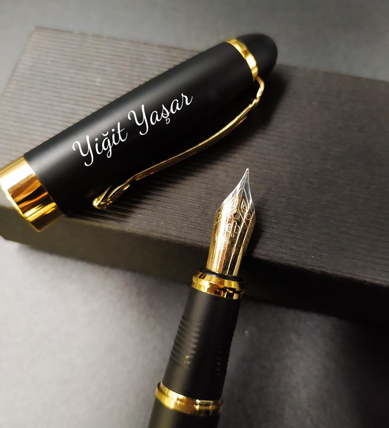 Kişiye Özel Kutulu Gold Yaldızlı Dolma Kalem (Kartuşsuz)