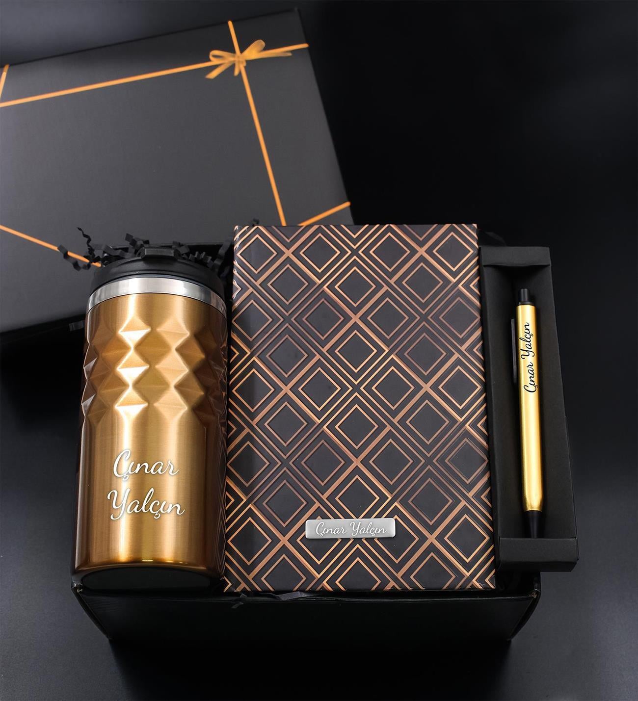 Kişiye Özel Siyah Geometrik Termos & Gold Kareli Defter & Gold Kalem - Ofis Hediye Seti