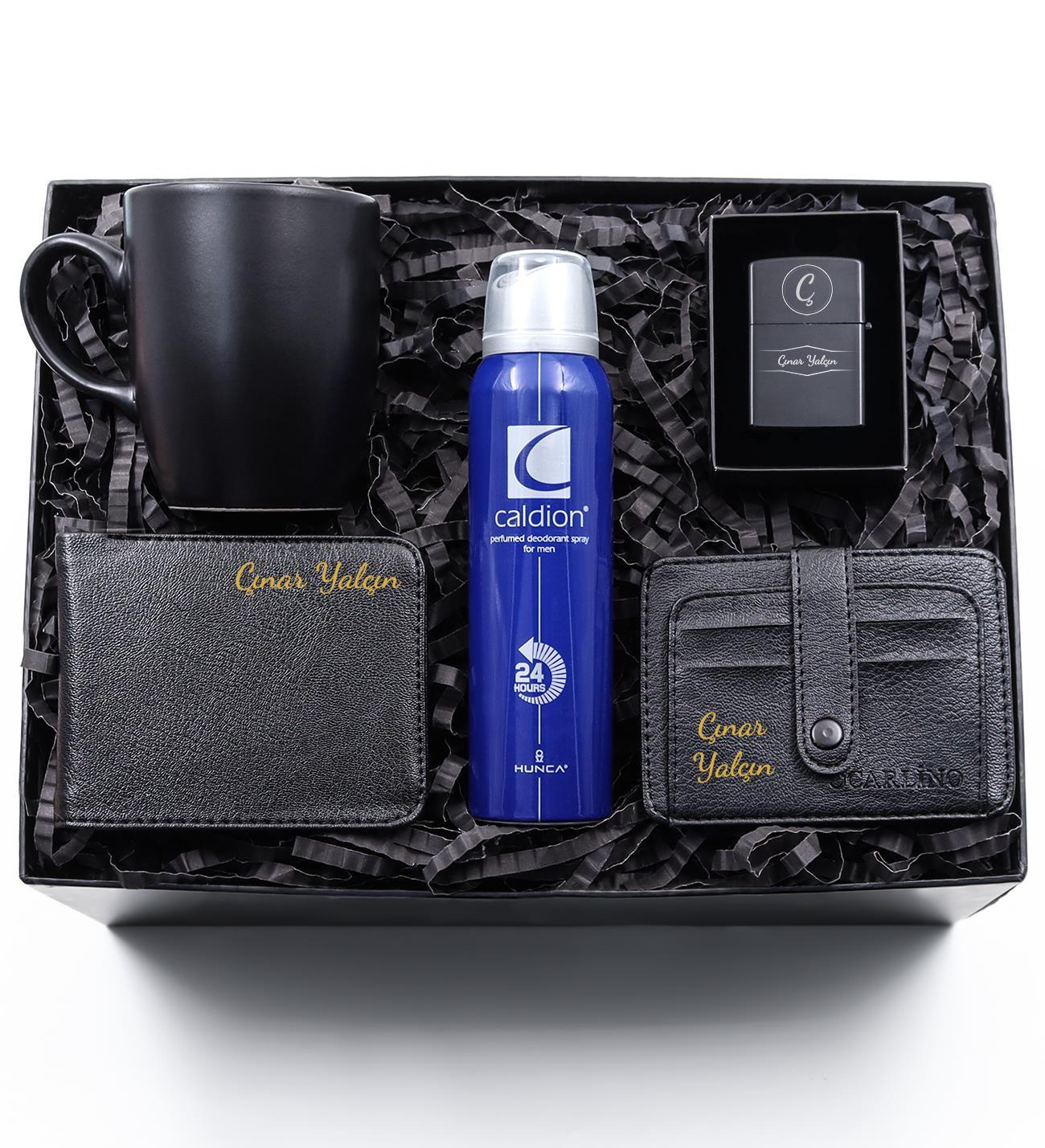 Kişiye Özel Zippo Çakmak & Erkek Deodorant & Cüzdan & Kartlık & Siyah Kupa Hediye Seti