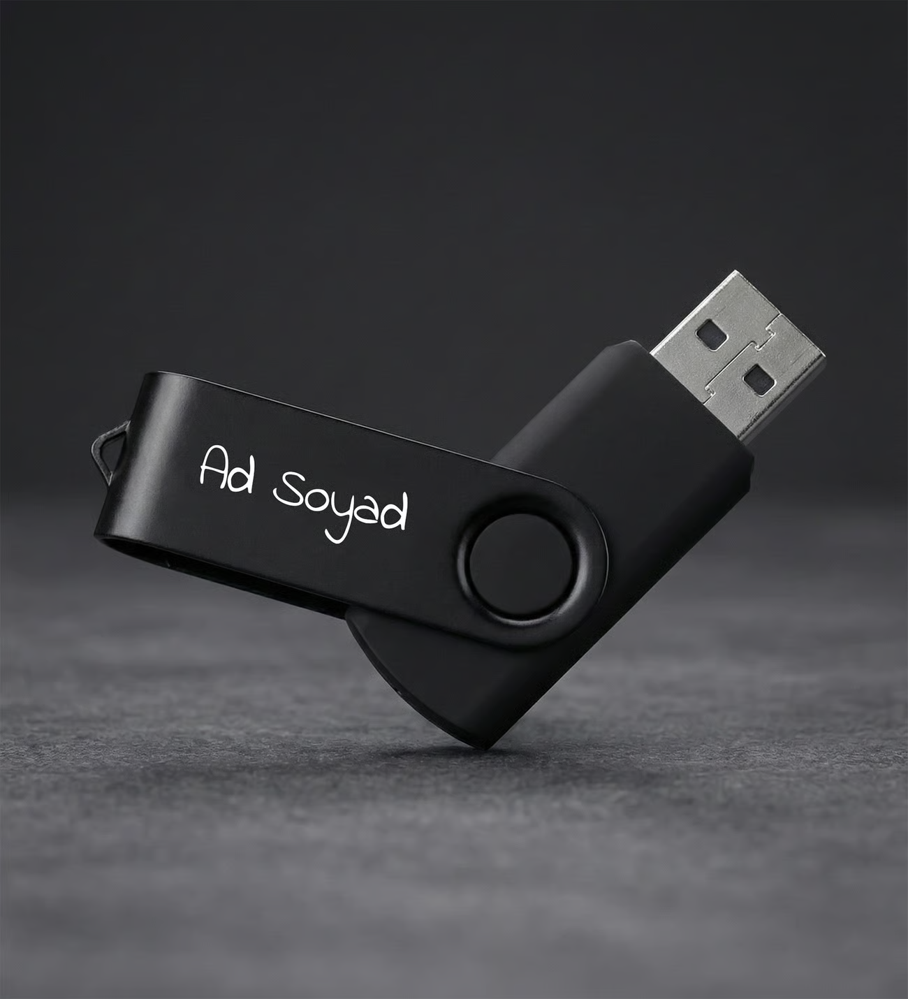 Kişiye Özel İsim Baskılı 32 GB Kutulu USB Flash Bellek - Ofis Hediyesi, Yeni İş Hediyesi