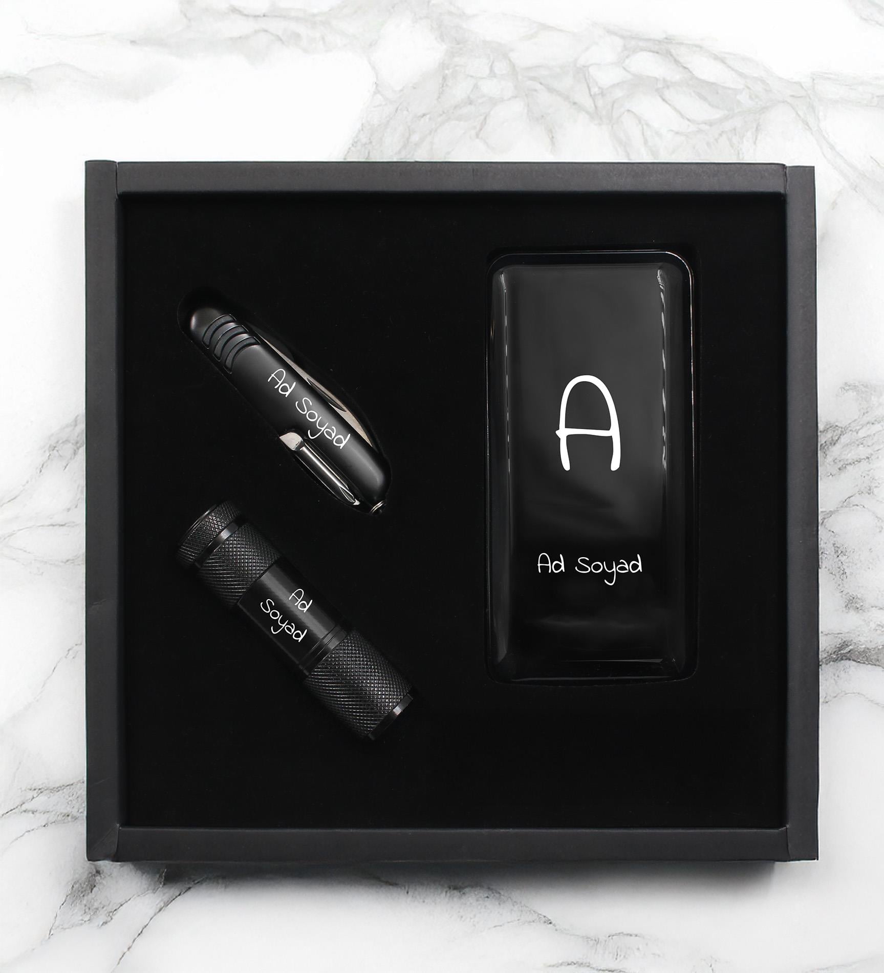 Özel Kutulu Kişiye Özel Powerbank & İsveç Çakısı & El Feneri Hediye Seti