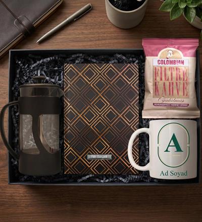 Kişiye Özel Gold Defter & Baskılı Kupa & French Press & Filtre Kahve Hediye Seti