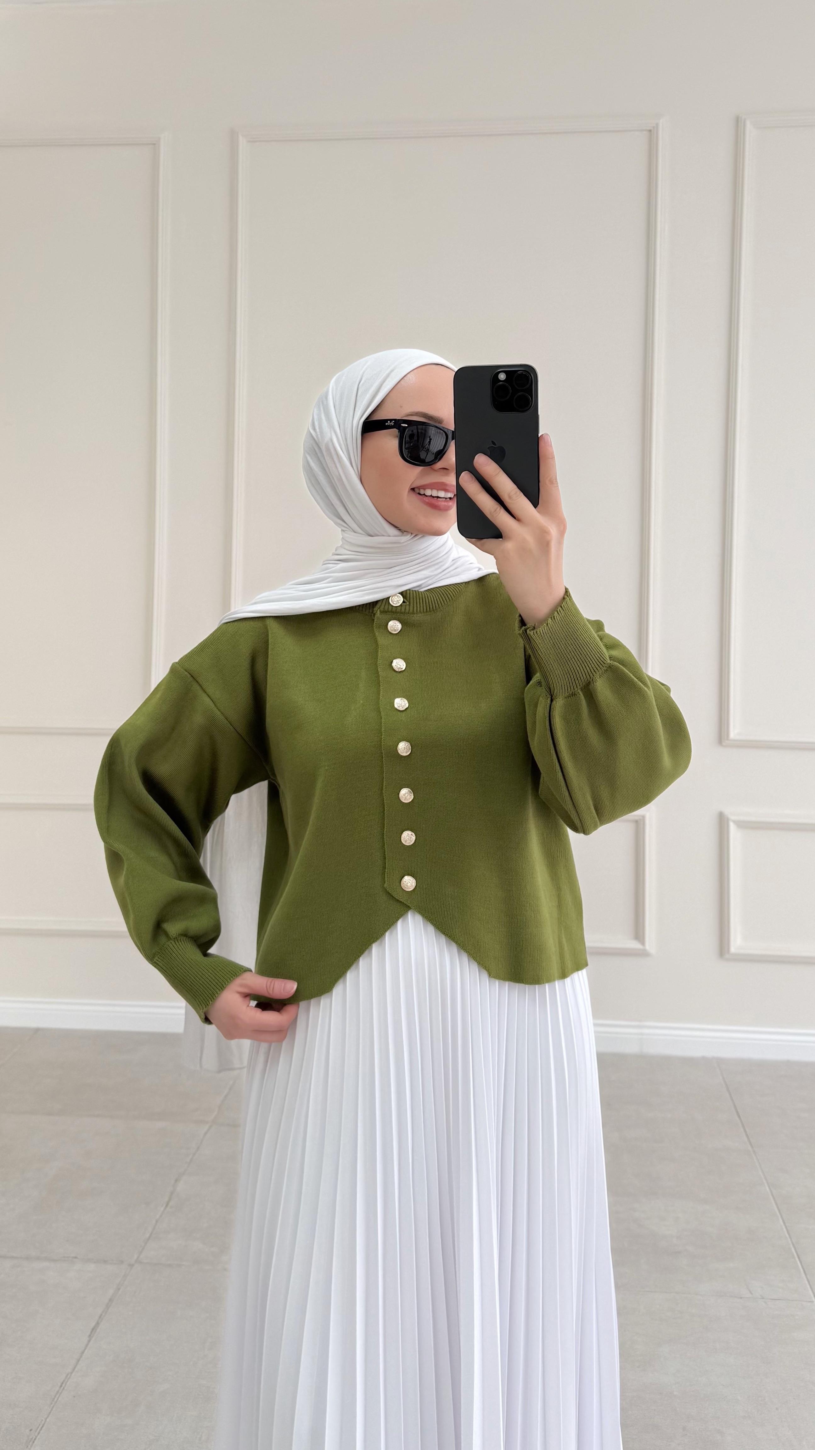 Aida Yeşil Gold Düğmeli Triko Hırka