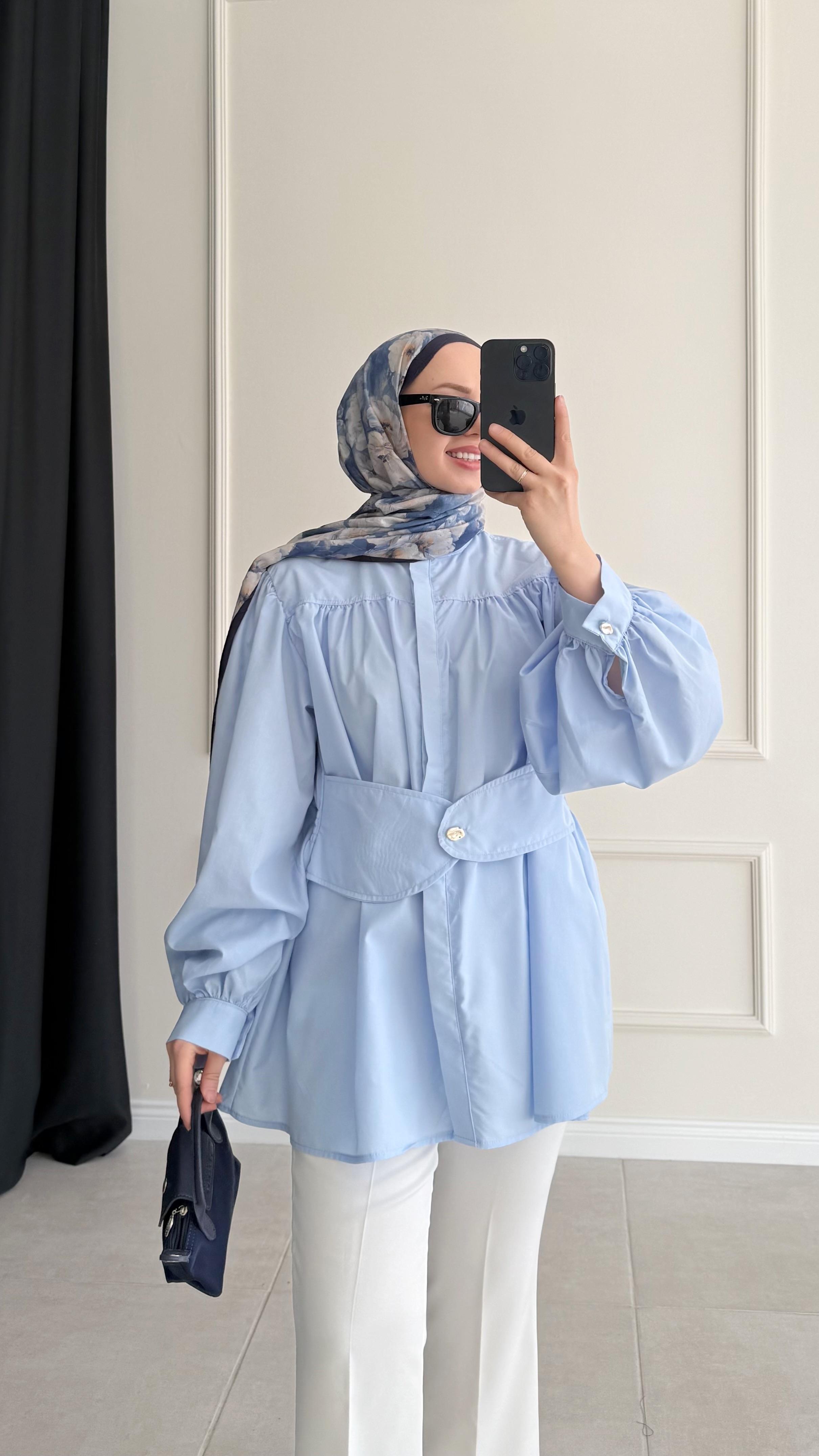 Alda Porsaj Kemer Detaylı Mavi Gömlek