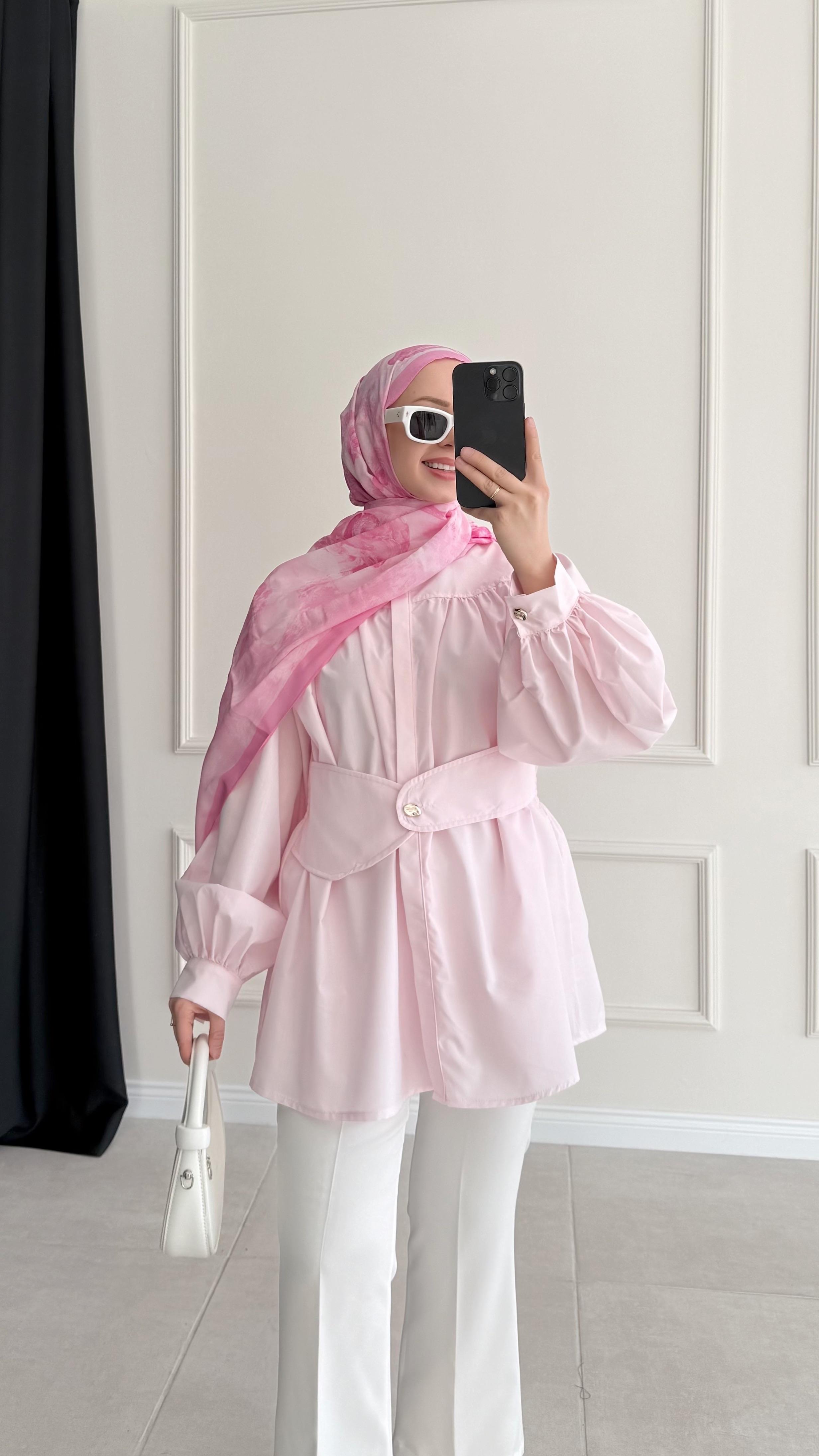 Alda Porsaj Kemer Detaylı Pembe Gömlek