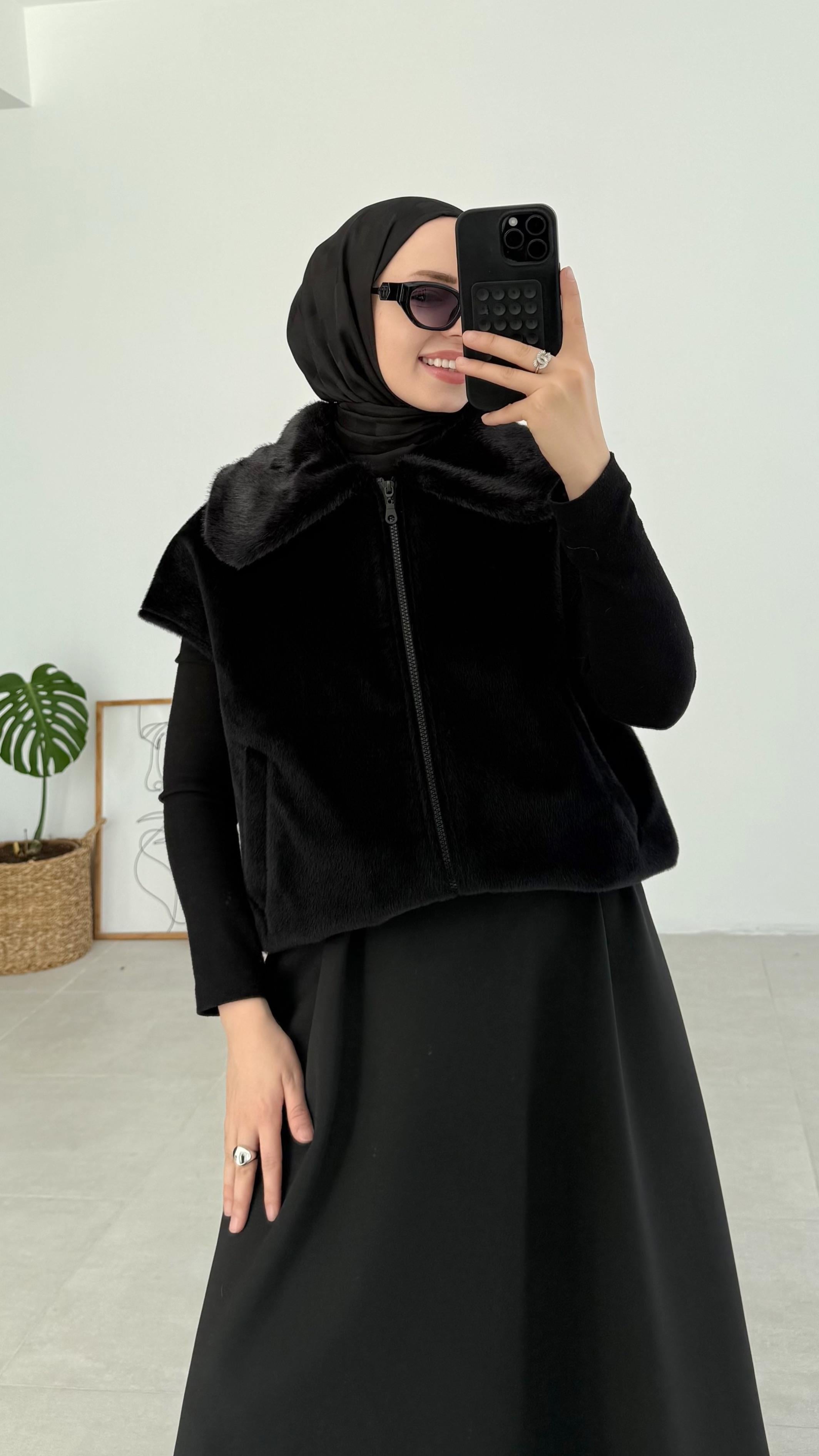 Anoll Kürk Yaka Kaşe Siyah Yelek