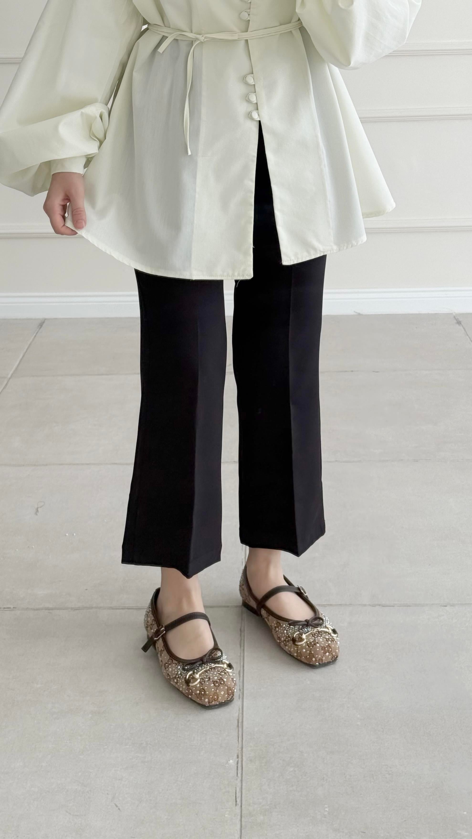 Bloom Siyah Yarım İspanyol Kumaş Pantolon 